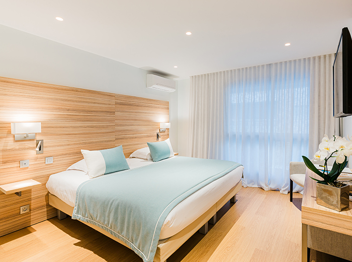 Chambre Classique Hotel Helios Antibes