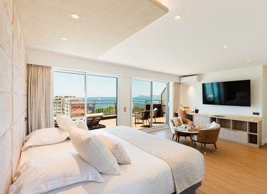 Hôtel Hélios à Antibes Juan-les-Pins
