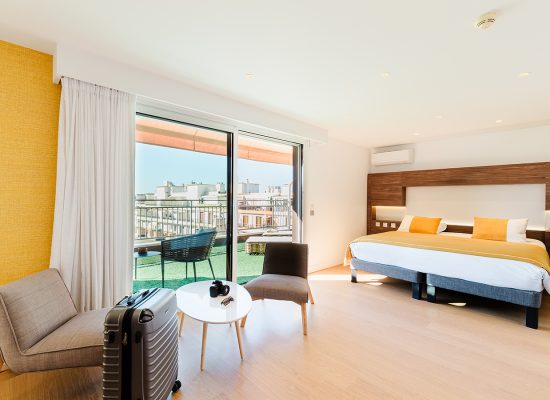 Hôtel Hélios à Antibes Juan-les-Pins